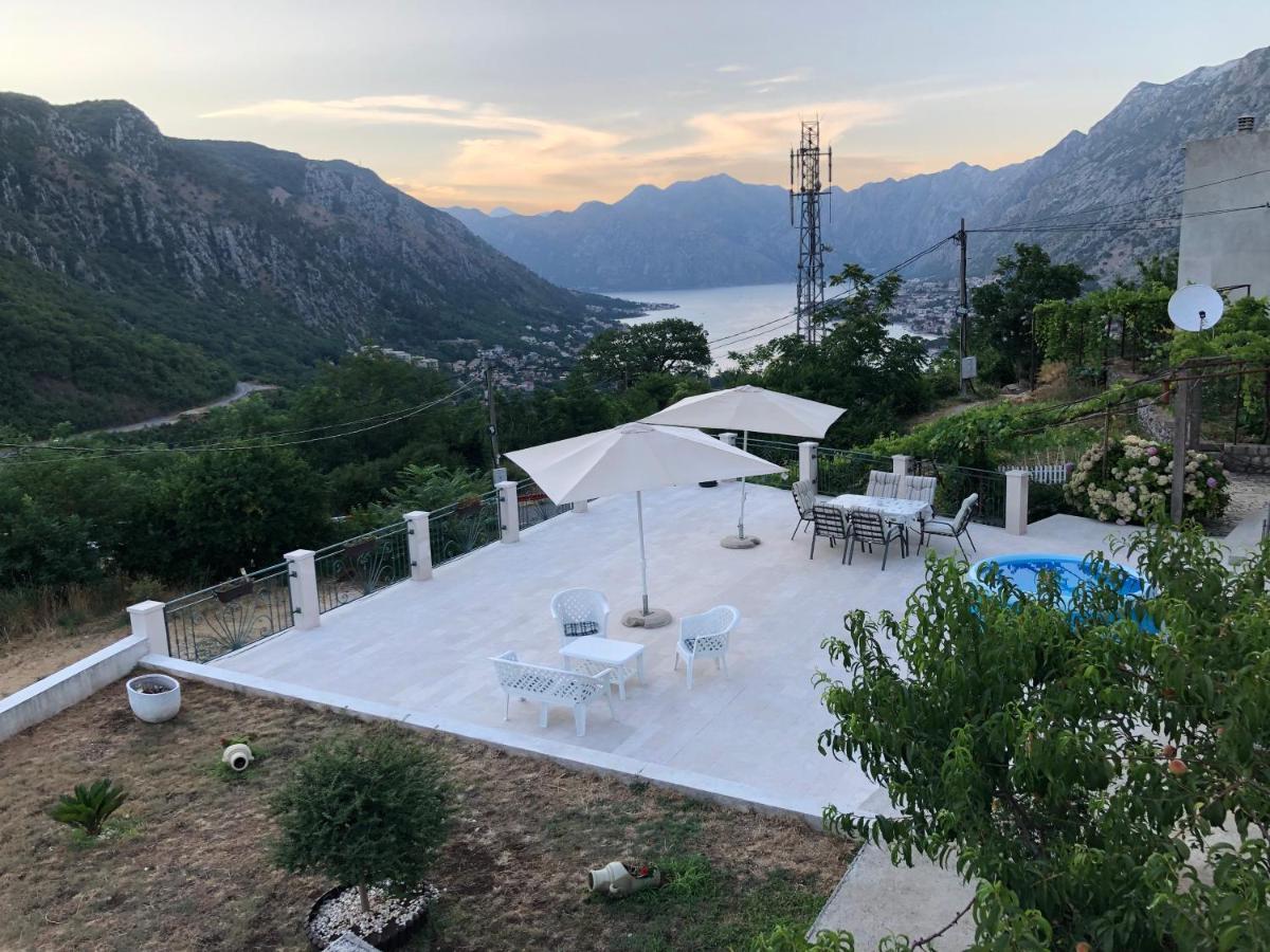 Apartments Panoramic Paradise Kotor Exterior foto
